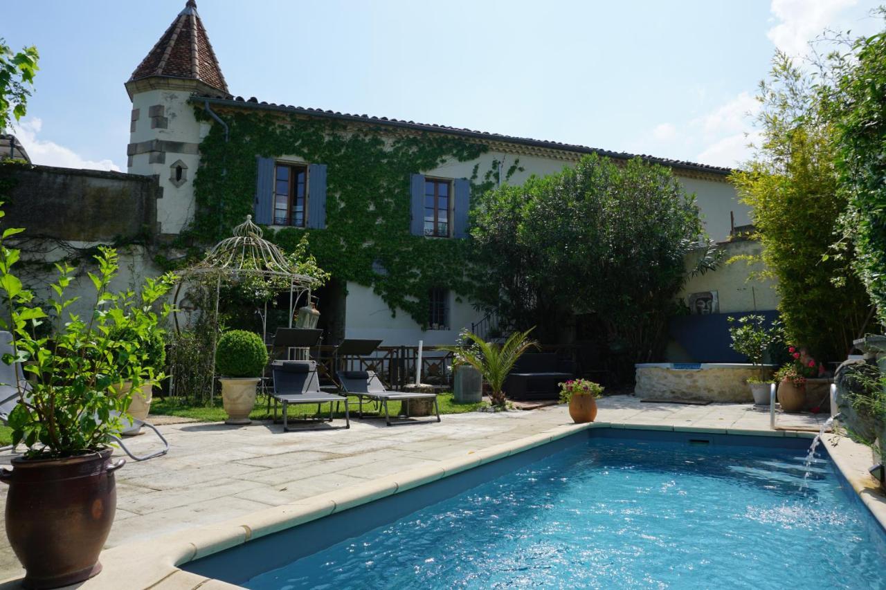 Bed and Breakfast Les Deux Tours Brignon Esterno foto