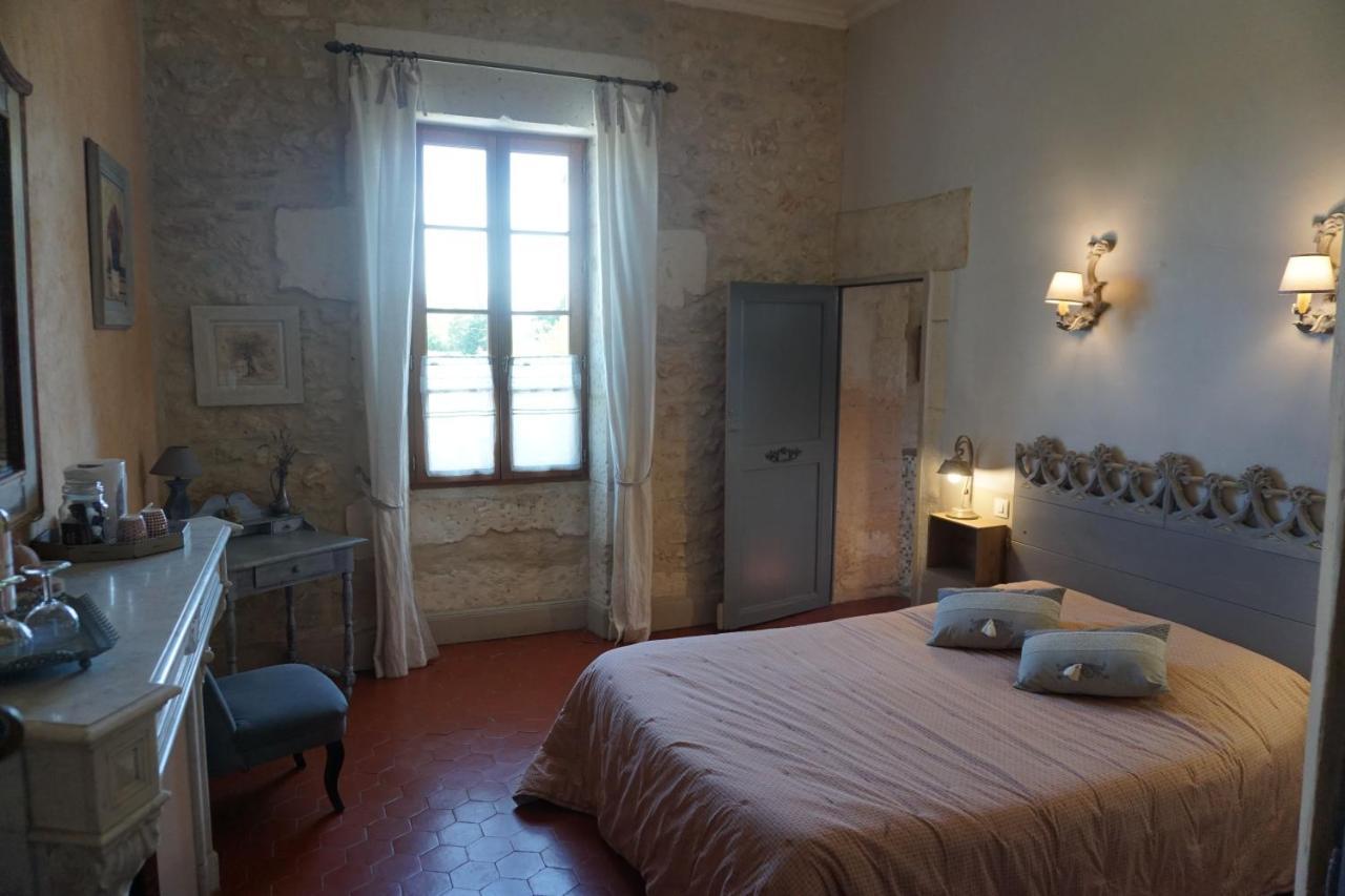 Bed and Breakfast Les Deux Tours Brignon Esterno foto