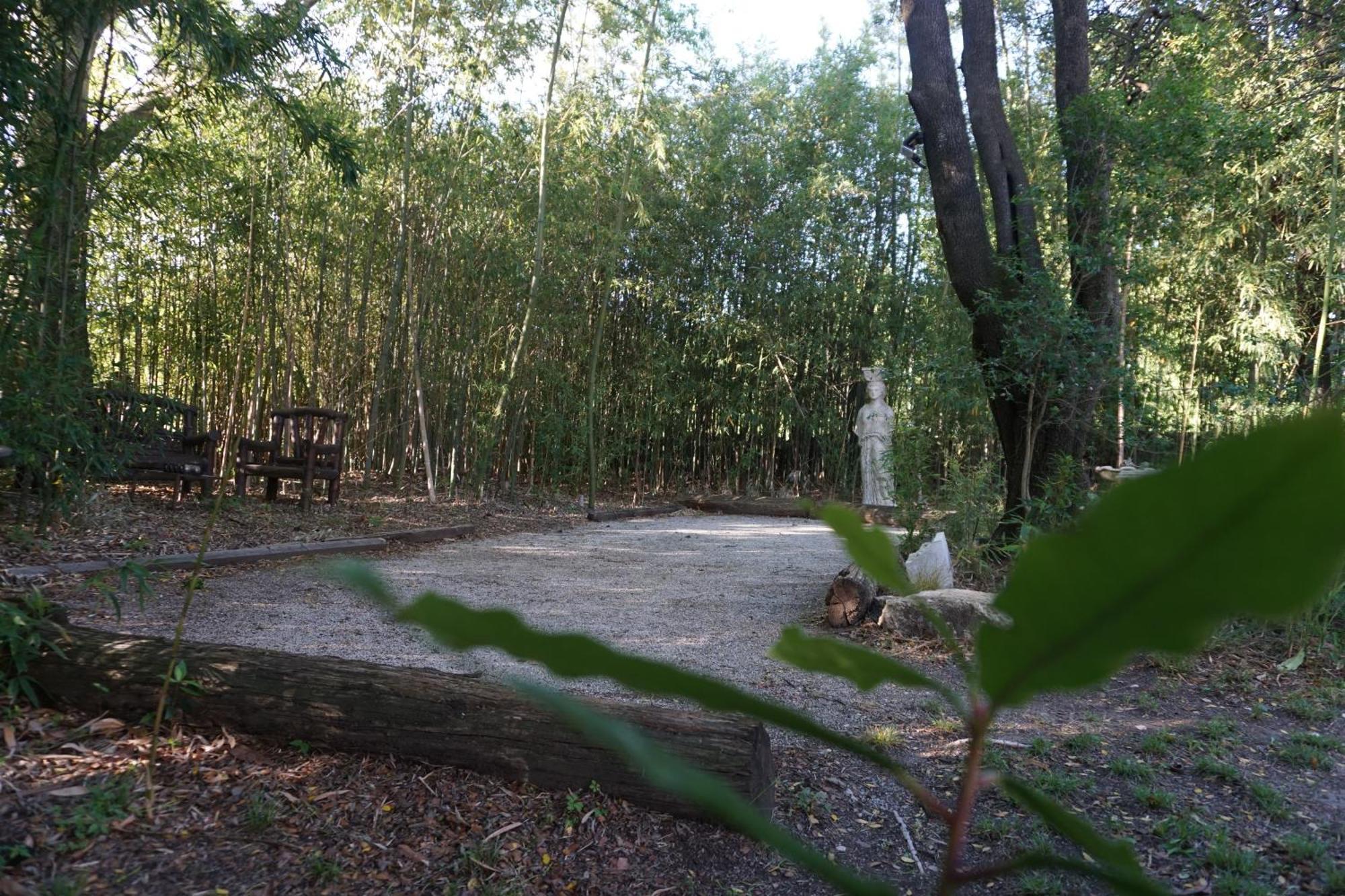 Bed and Breakfast Les Deux Tours Brignon Esterno foto