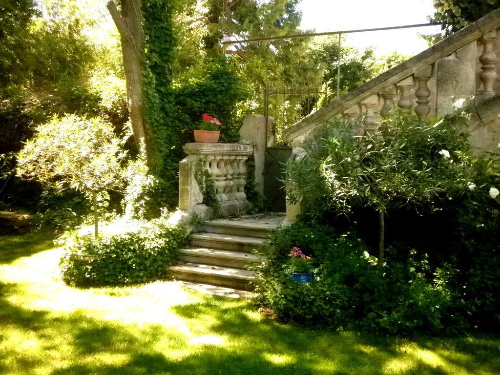 Bed and Breakfast Les Deux Tours Brignon Esterno foto